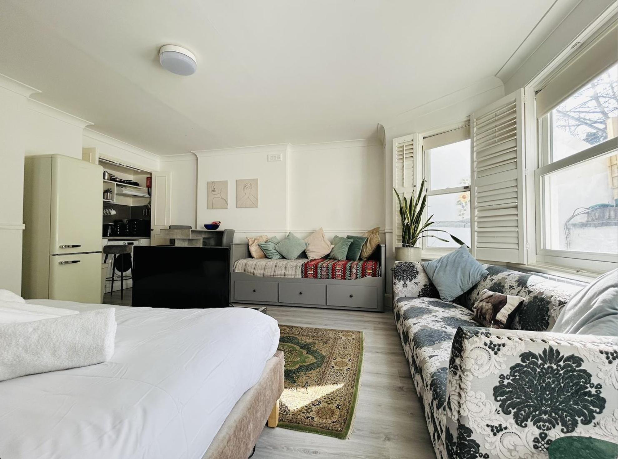 Kensington Secret Gem Apartment London